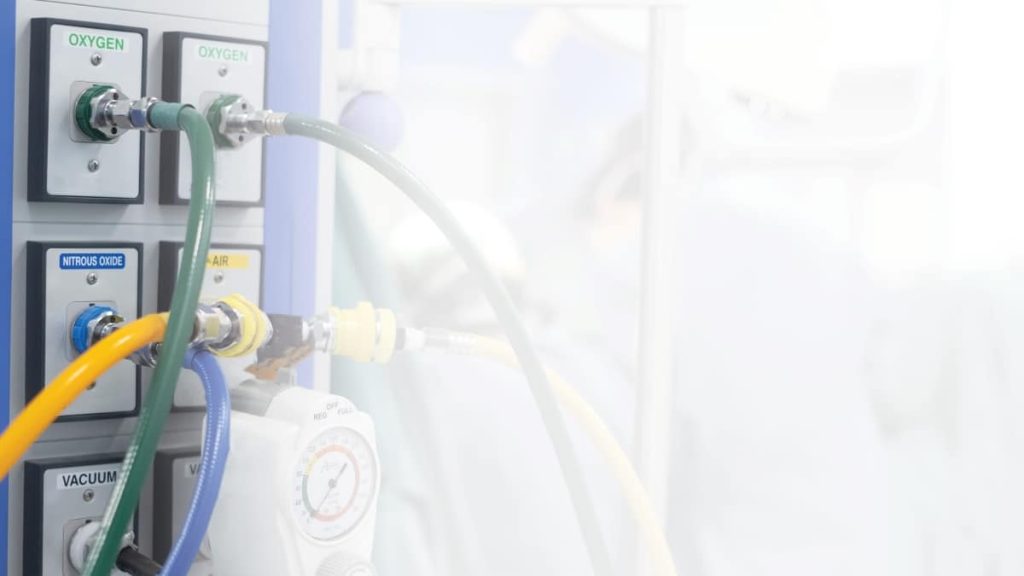 HydroCorp_SEP-HC-Pipe-Labeling-for-Patient-Safety_PP-Cover-1 - Pipe Labeling, Patient Safety, & Practical Tips for Compliance - HydroCorp - HydroCorp